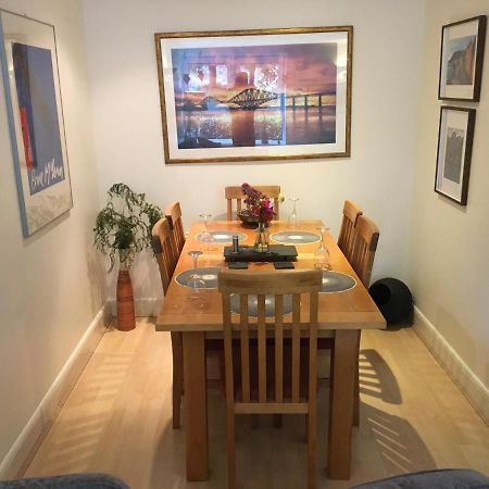 Holyrood Park Apartment Единбург Екстериор снимка